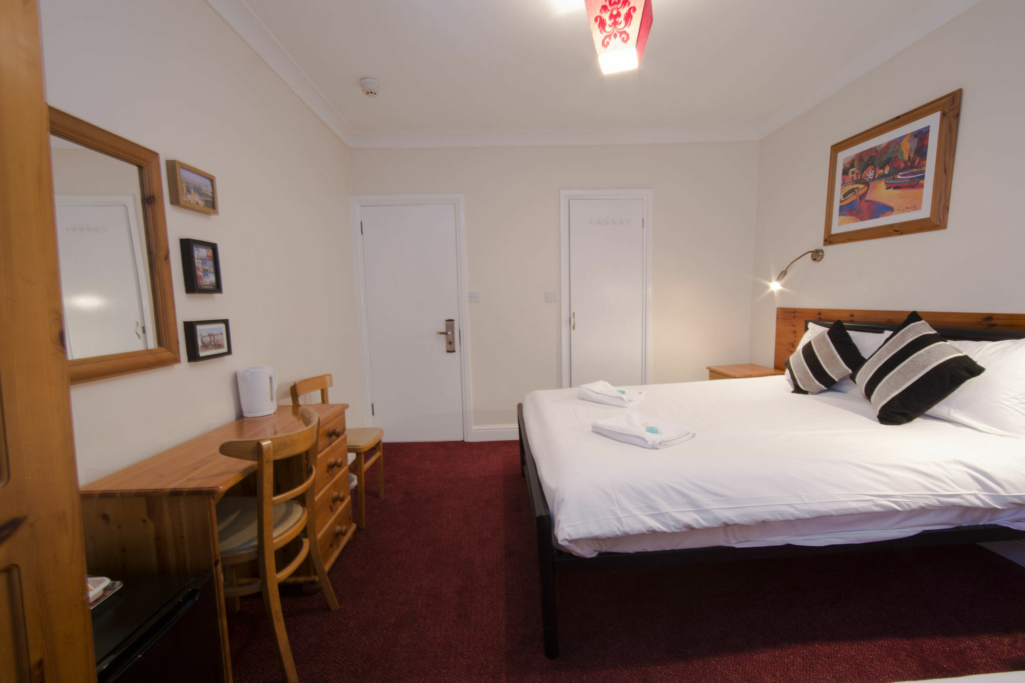 Royal London Hotel By Saba Bagian luar foto