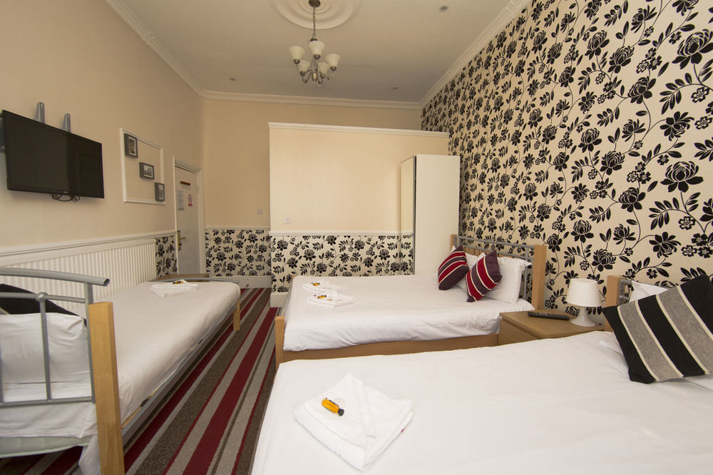 Royal London Hotel By Saba Bagian luar foto
